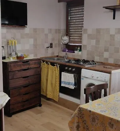 Bed & Breakfast La Giara 2*