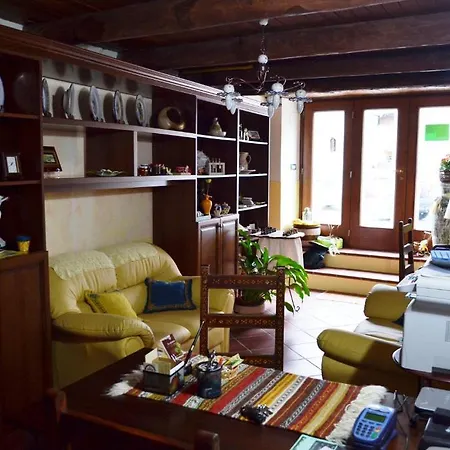 Bed & Breakfast La Giara 2*