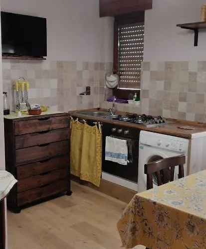 Bed & Breakfast La Giara 2*